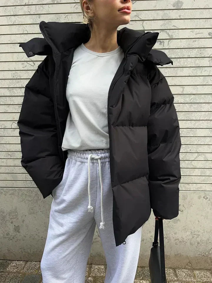 Ivora | Moderne Daunenjacke für Frauen