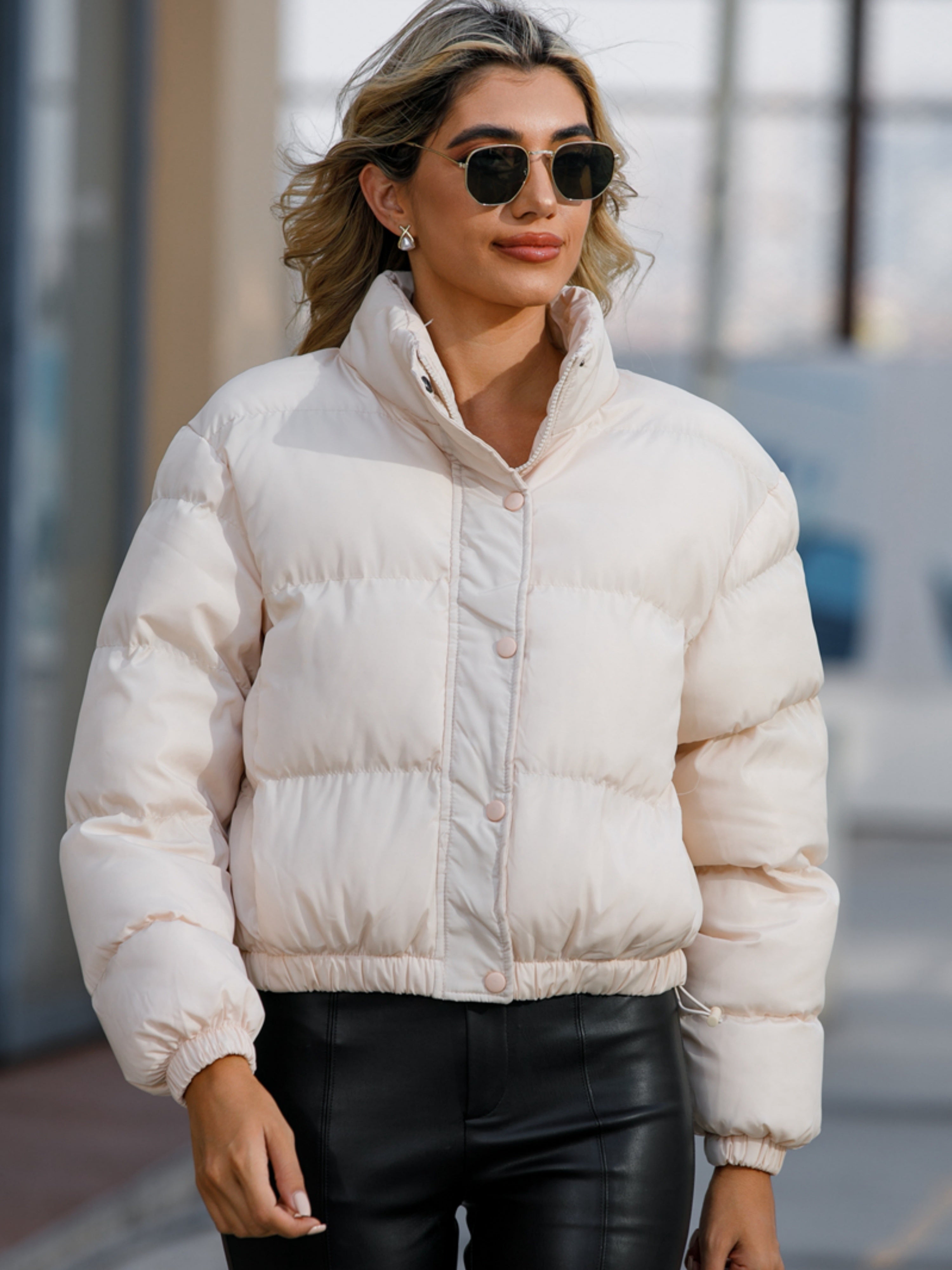 Lässige lange Winterjacke mit Druckknöpfen und Polsterung für Damen | Ideal für Herbst/Winter