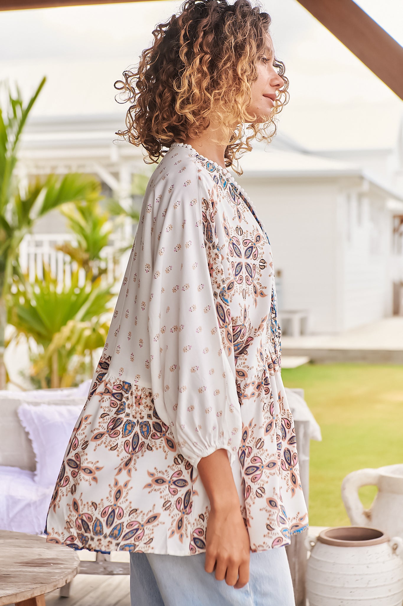 Calypso | Boho-Blusentop mit Edelsteinprint