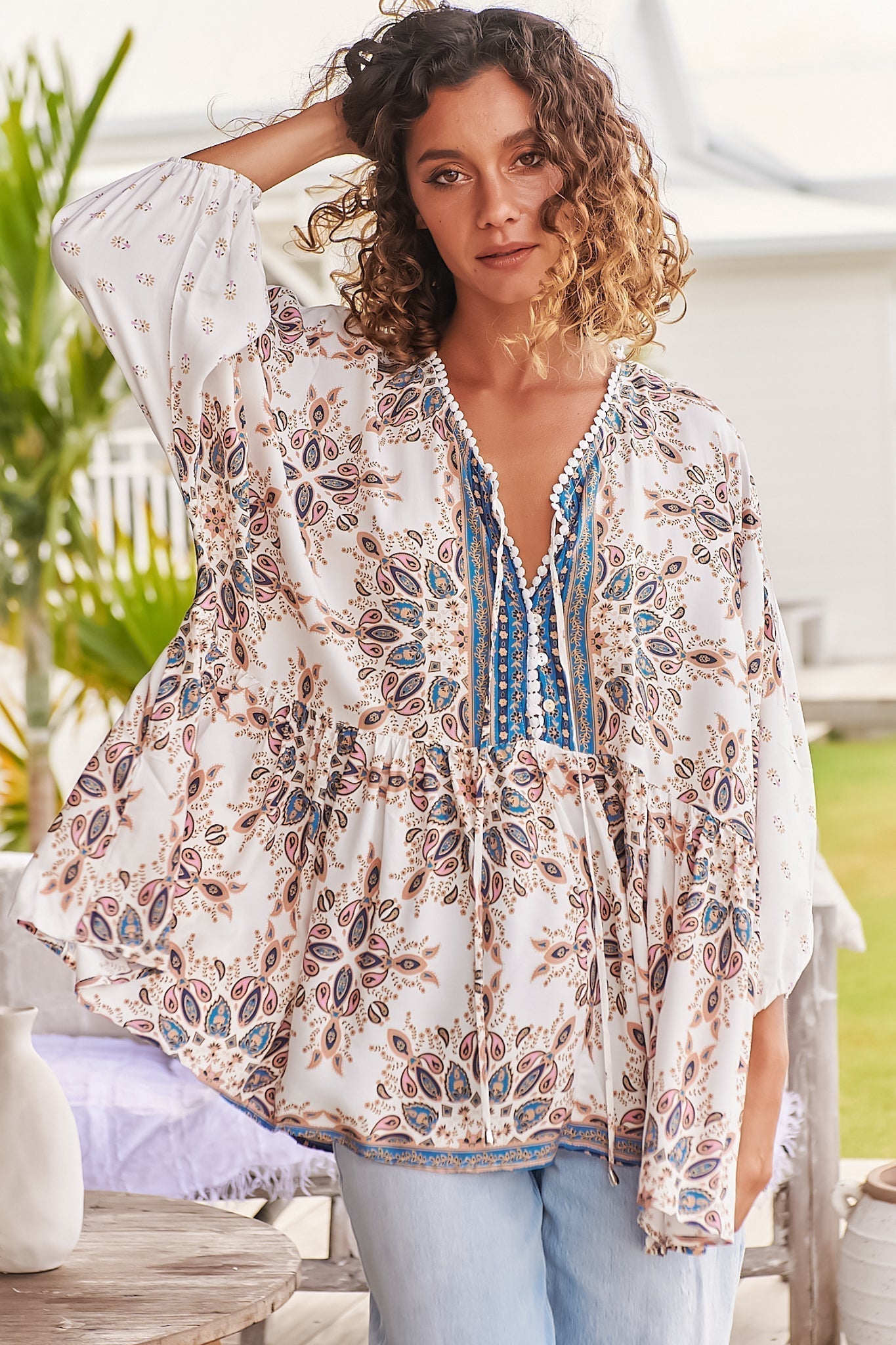 Calypso | Boho-Blusentop mit Edelsteinprint
