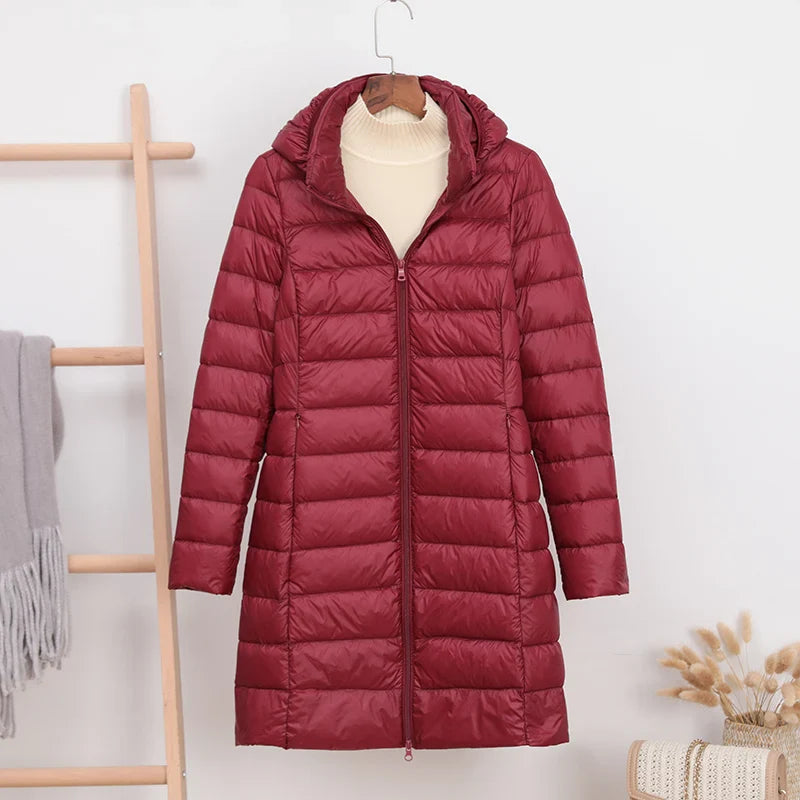 Helena – Leichte Damen-Winterjacke mit Abnehmbarer Kapuze