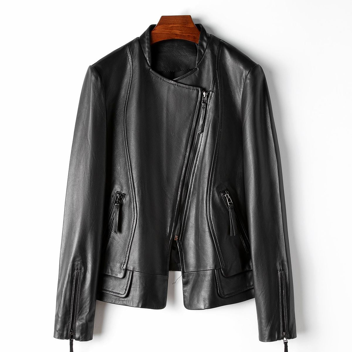 Arci - Stilvolle und Coole Lederjacke für Damen