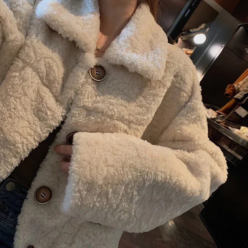 Clara - Weiche Winterjacke für Frauen