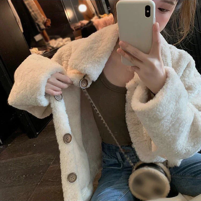 Clara - Weiche Winterjacke für Frauen