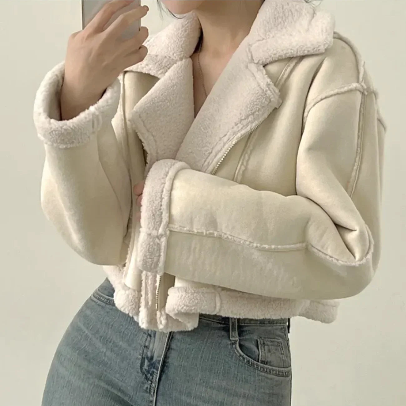 Freya– Wolljacke mit Reverskragen für Damen