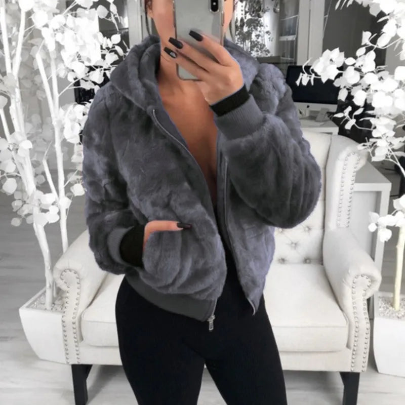 Ruby - Flauschiger Fleece-Bomber