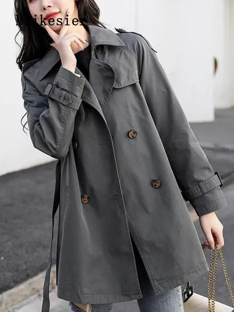Khate – Klassischer Damen Windbreaker für Vielseitiges Styling