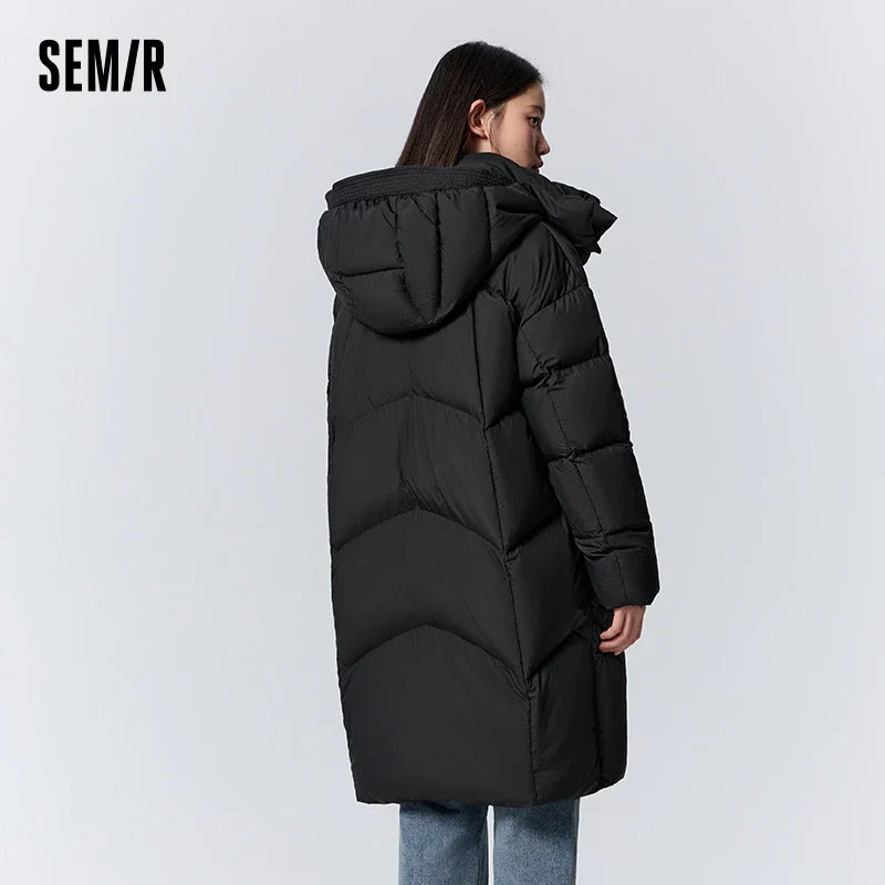 Clara – Lange Damen-Daunenjacke mit Hohem Kragen