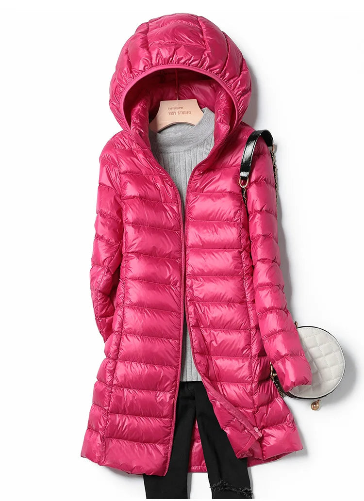 Lena – Leichte Damen-Daunenjacke mit Abnehmbarer Kapuze