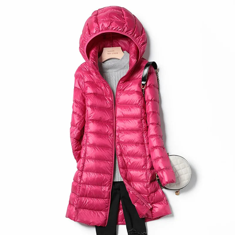 Lena – Leichte Damen-Daunenjacke mit Abnehmbarer Kapuze