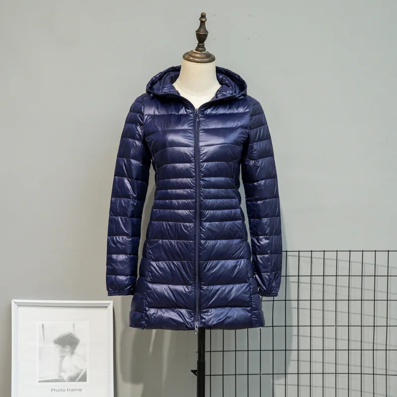 Mia – Lange Damen-Pufferjacke mit Kapuze