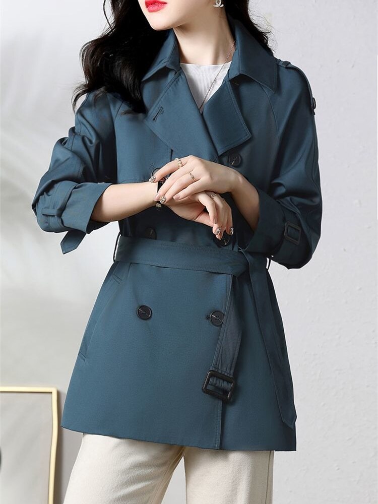 Khate – Klassischer Damen Windbreaker für Vielseitiges Styling