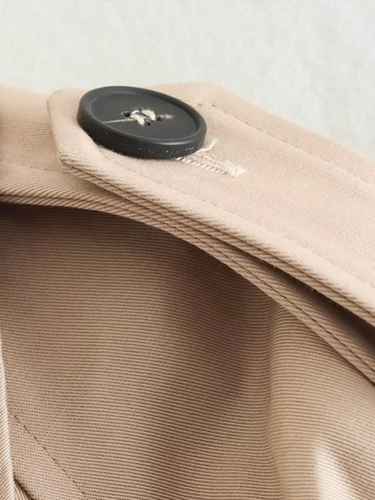 Carly - Stylischer und Bequemer Kurz Beiger Trenchcoat für Damen im Herbst