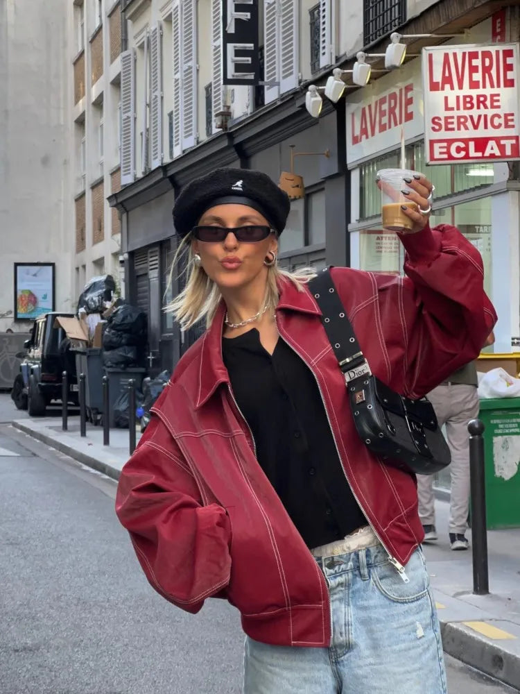 Lässige, Vintage-inspirierte oversized vegane Lederjacke für Damen | Ideal für den Winter