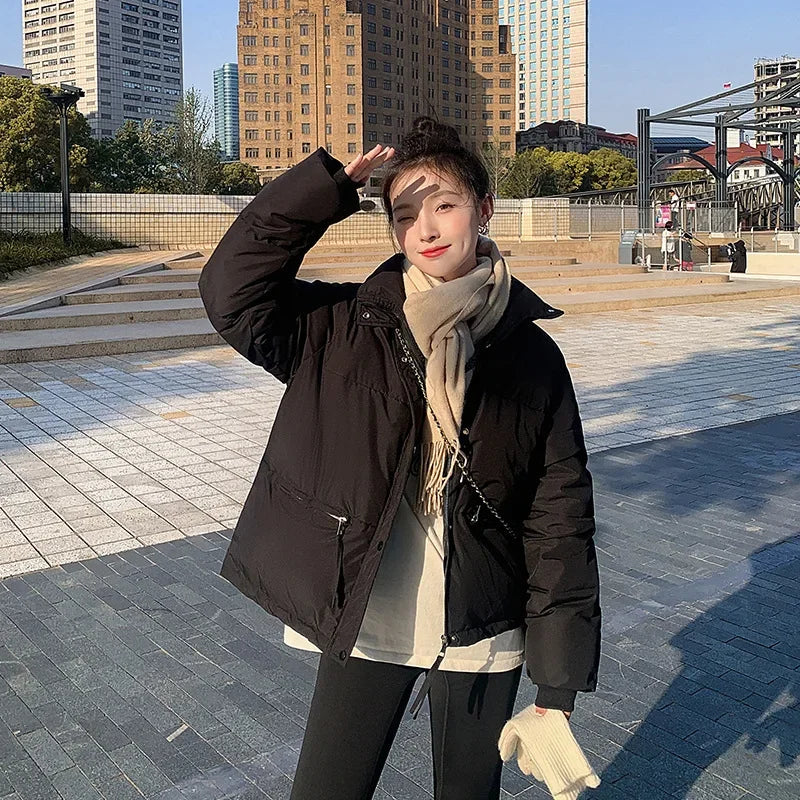 Emma – Kurze Damen-Winterjacke mit Reißverschluss