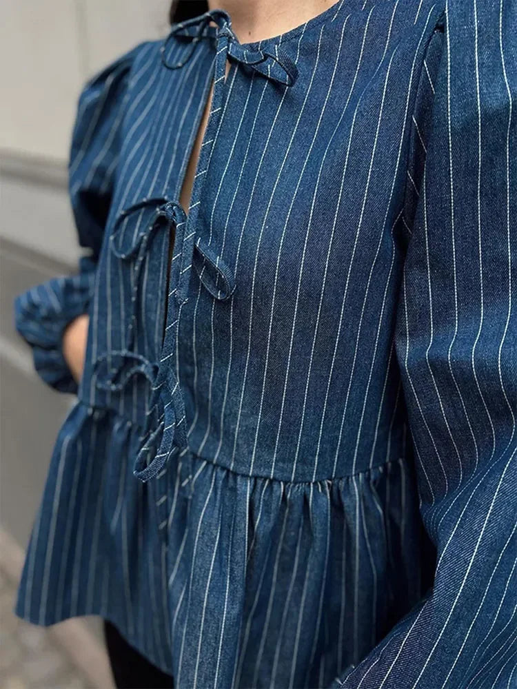 Grazia | Gestreiftes Schößchen-Top mit langen Ärmeln im Vintage-Stil