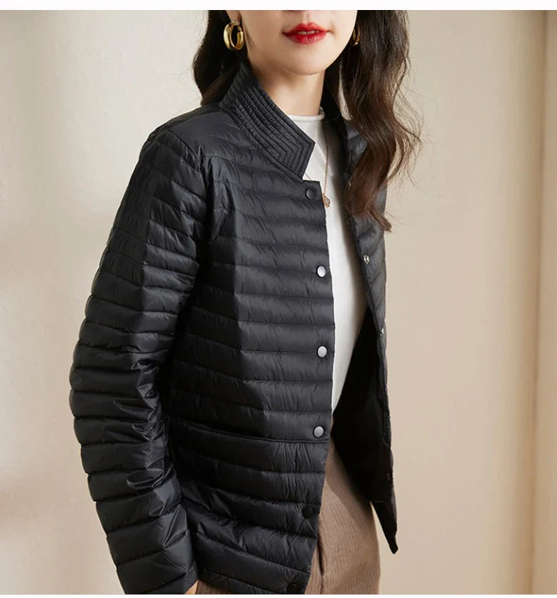 Bérénice - Leichte Daunenjacke Frau Herbst