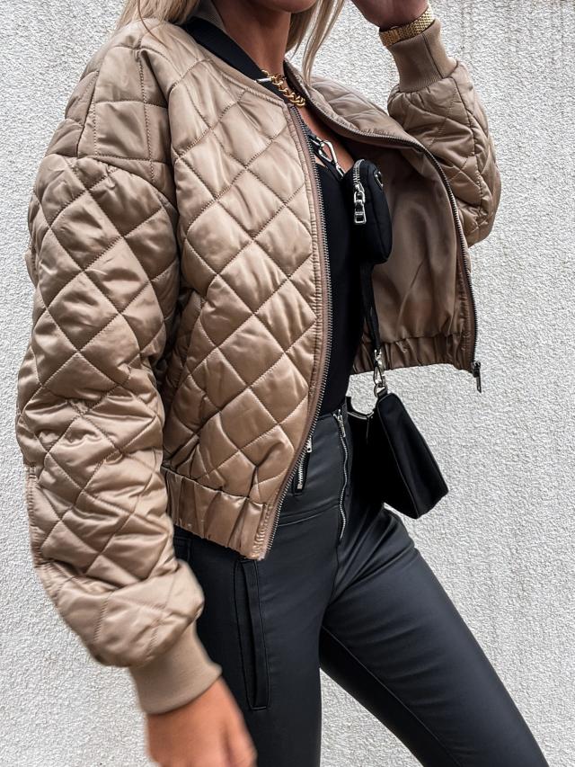 Pat - Stylische Kurze Gepolsterte Herbstjacke für Damen