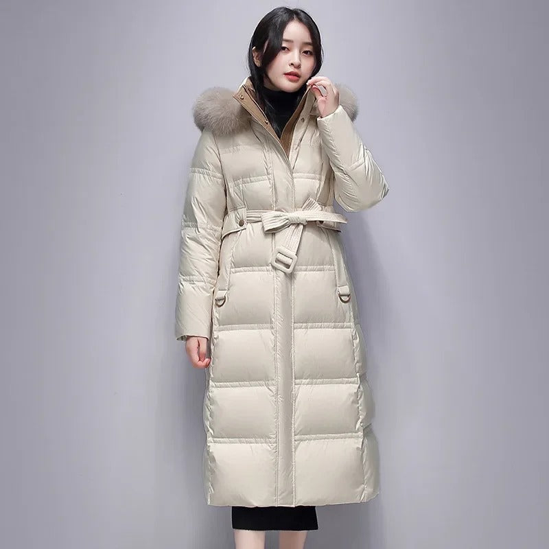 Jeanette - Längere Entendaunen-Winterjacke mit Gürtel für Frauen