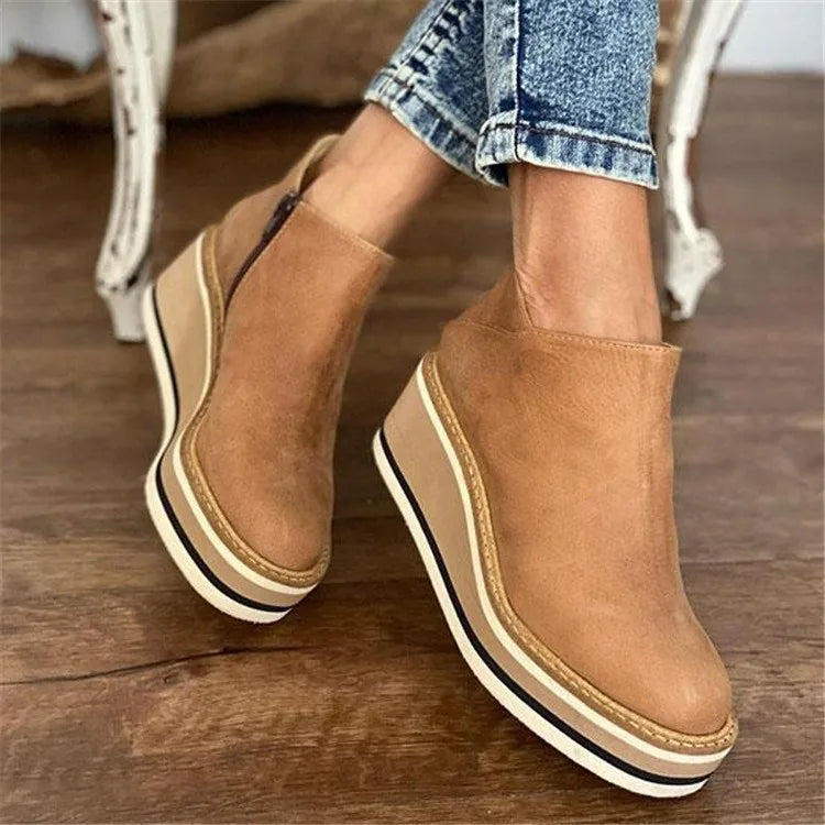 REGINE STIEFELETTEN