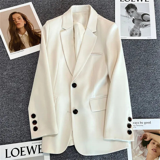 Damen Blazer mit Reverskragen und Knopfdetails
