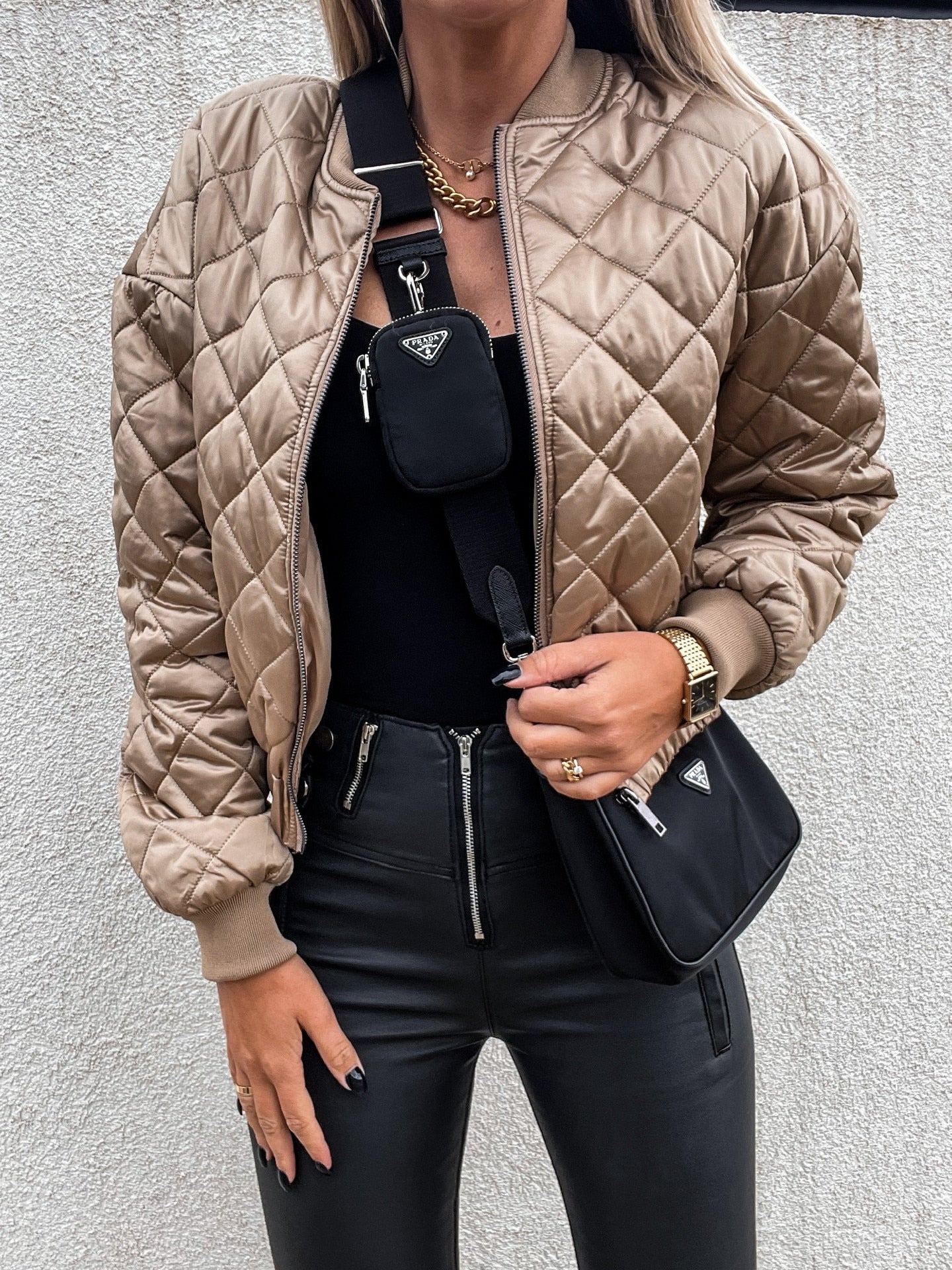 Pat - Stylische Kurze Gepolsterte Herbstjacke für Damen
