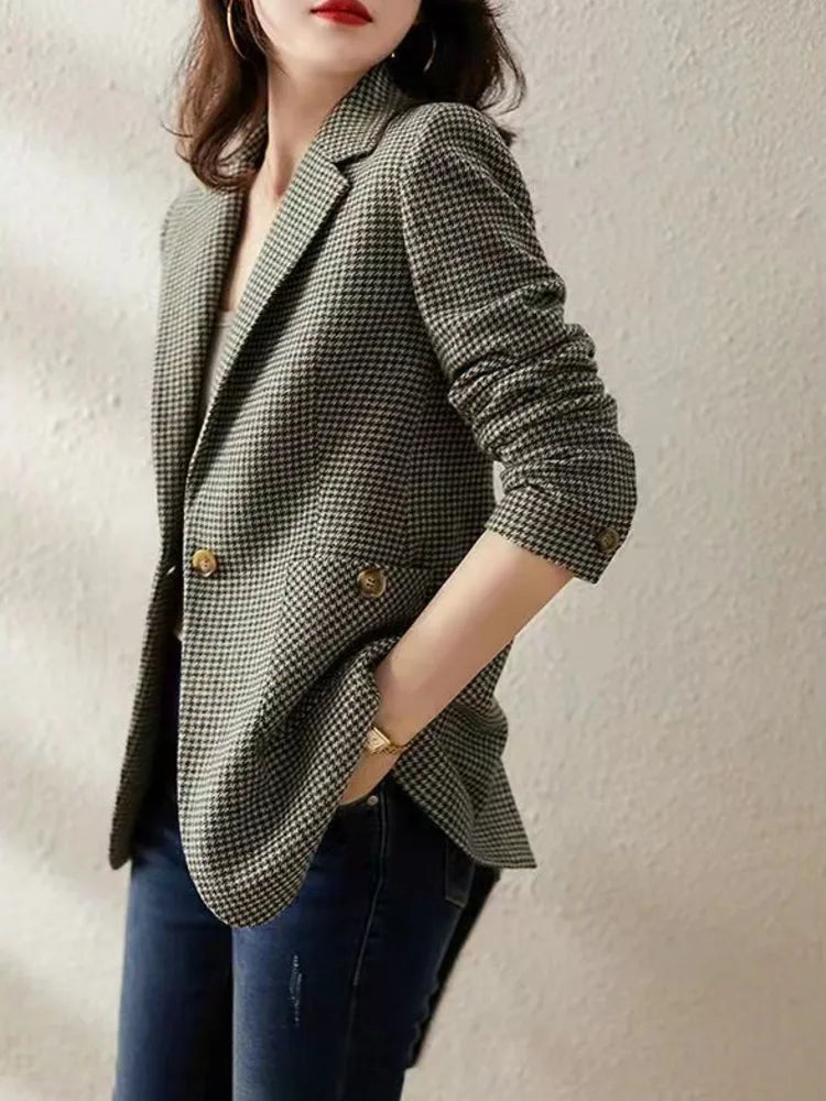 Kantuta– Karierter Damen-Blazer mit Ein-Knopf-Verschluss