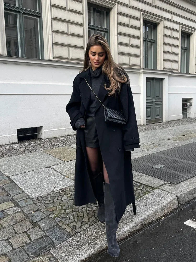 Eraida | Mantel aus Wolle in Übergröße