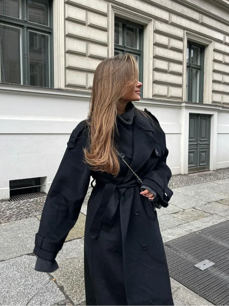 Eraida | Mantel aus Wolle in Übergröße