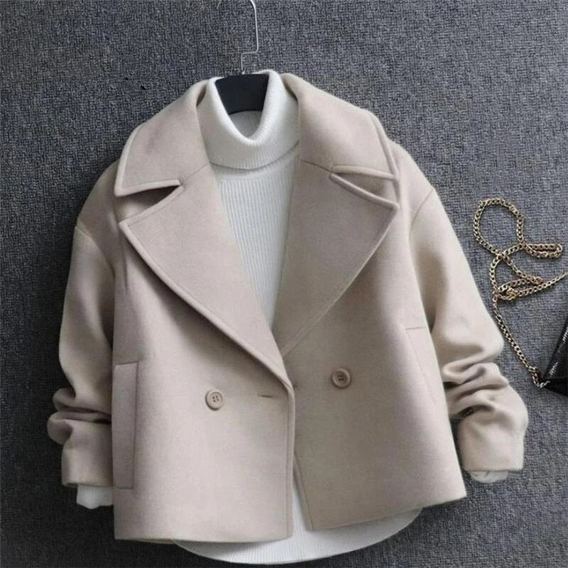 Olivine | Damen-Wolljacke mit breitem Kragen