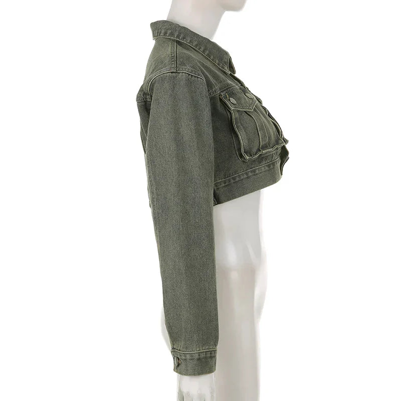Jenny - Kurze Jeansjacke mit Großen Taschen für Damen