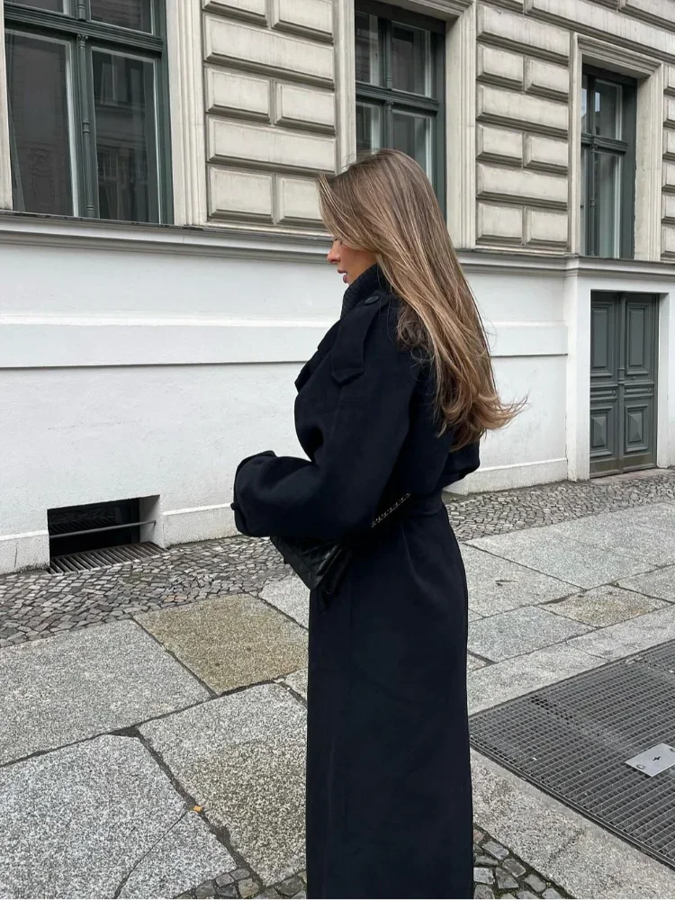 Eraida | Mantel aus Wolle in Übergröße