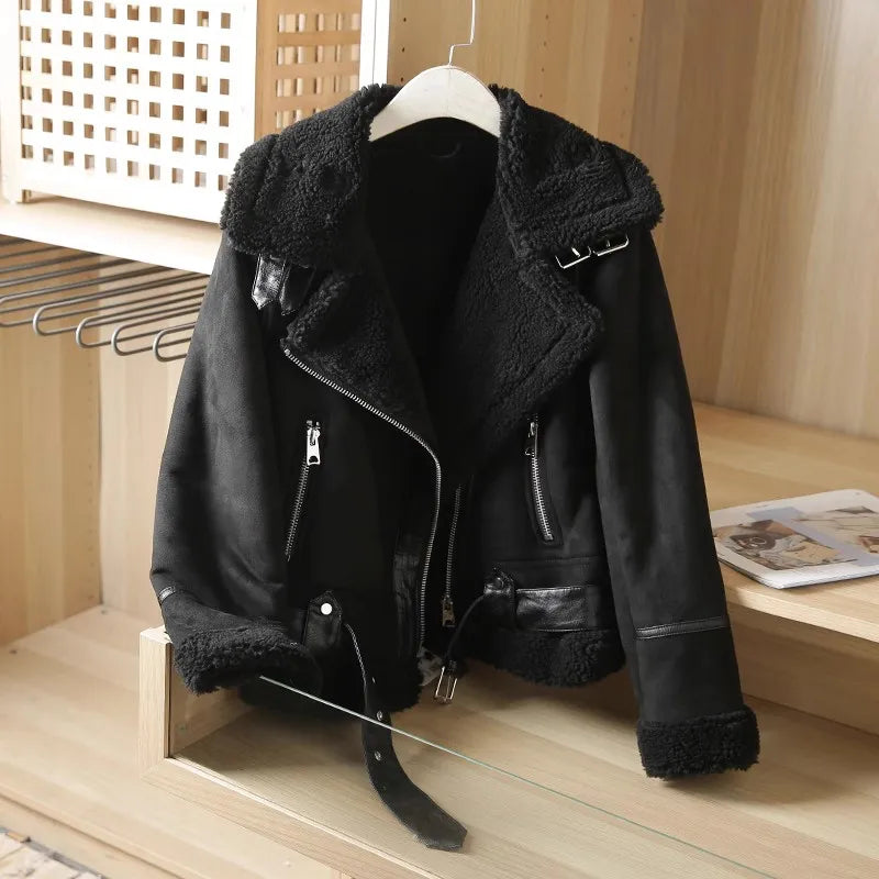 Anna - Dicke warme Wildlederjacke