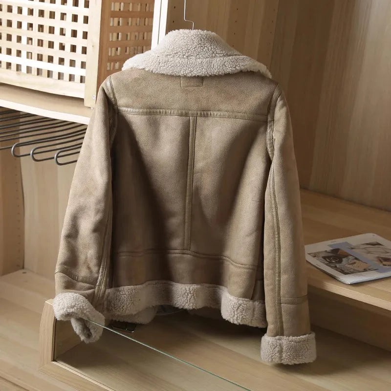 Anna - Dicke warme Wildlederjacke