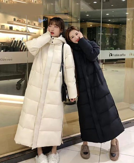 Clara - Lange Jacke mit Kapuze