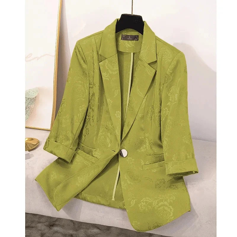 Ryann– Damenjacke mit Dreiviertelärmel und stilvollem Design