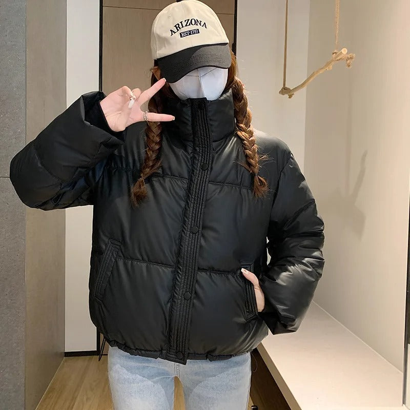 Greer– Damen Winterjacke aus Kunstleder mit Daunenpolsterung